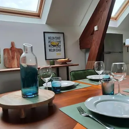 La Passerelle, Duplex Atypique De Charme *