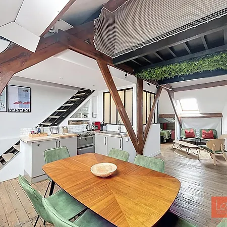 La Passerelle, Duplex, Centre * Вимере